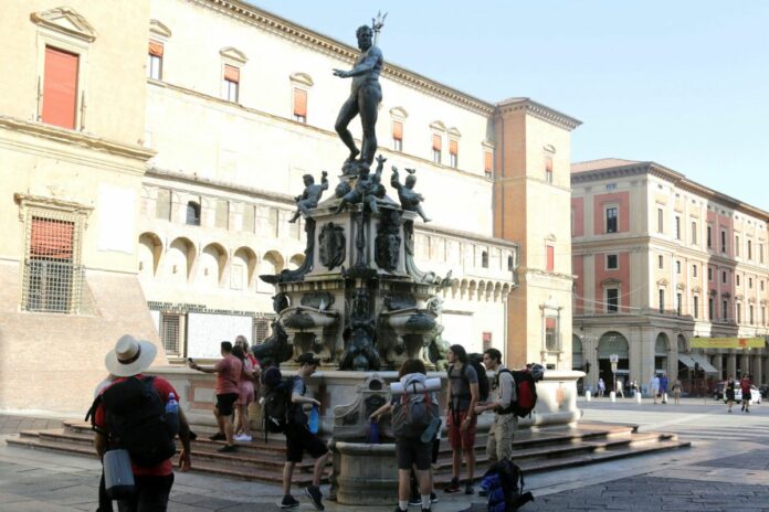 Turisti a Bologna