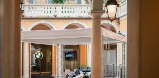 La Brabham Bmw BT52 di F.1 in mostra alla House of Bmw di Milano