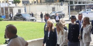 Meloni a Caivano “Non possono esistere zone franche”