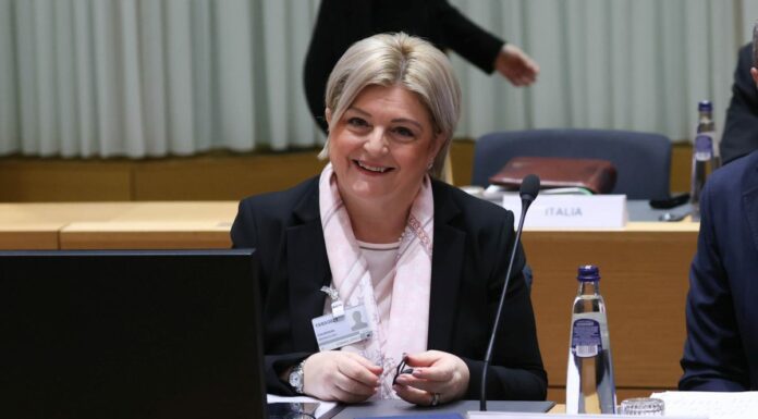 Lavoro, Calderone “Nuovo portale ha già decine di migliaia di offerte”