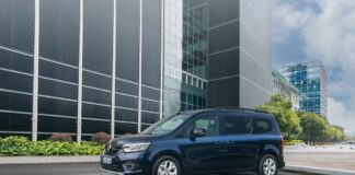 Renault ha svelato a Monaco il Grand Kangoo