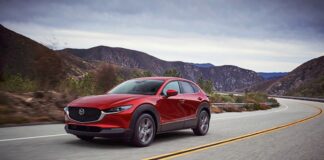 La Mazda CX-30 MY 2024 arriva in tutti gli showroom italiani