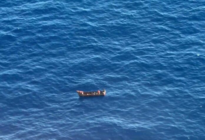 Italia: Migranti naufragio al largo di Lampedusa, almeno 41 morti