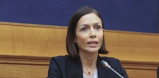 Carfagna “Lotta contro violenza sulle donne diventi priorità condivisa”