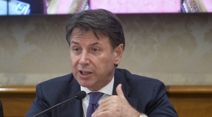 Conte “Menzogne sul superbonus per coprire i loro fallimenti”