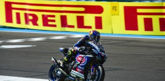 A Magny-Cours Razgatlioglu vince Gara 1 con pneumatici Pirelli di gamma
