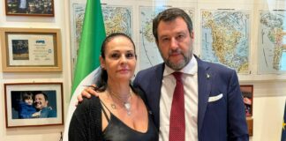 Salvini incontra la madre del musicista ucciso a Napoli