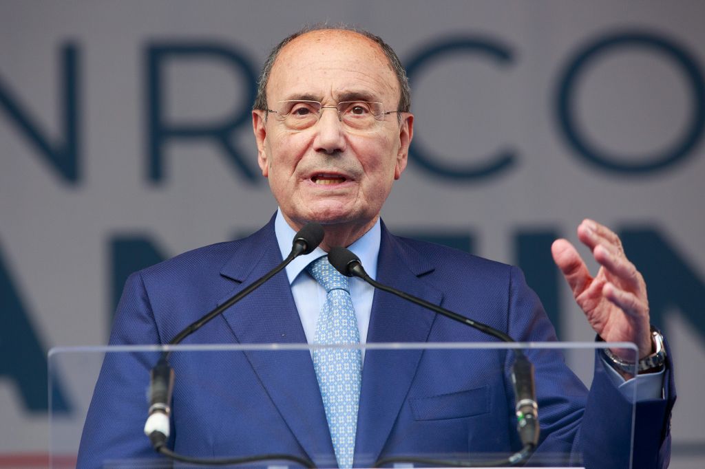 Schifani “In Sicilia centrodestra coeso, goffi tentativi di farlo apparire diviso” Schifani “In Sicilia centrodestra coeso, goffi tentativi di farlo apparire diviso”