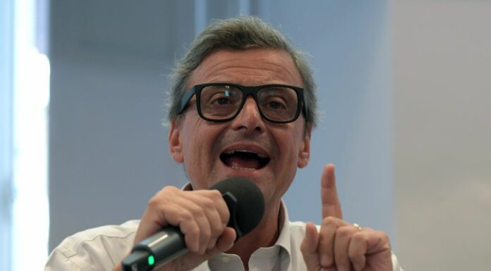 UE, Calenda “Sogno Draghi presidente del Consiglio europeo”
