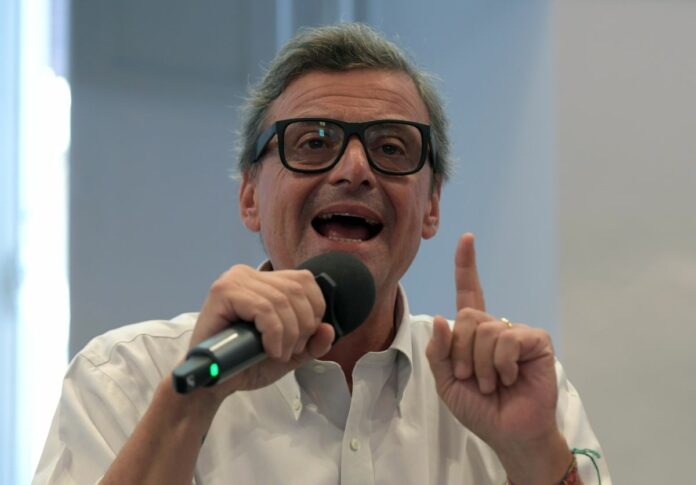 ROMA - Il leader di Azione Carlo Calenda in occasione della conferenza stampa sui 600 giorni dell' amministrazione Gualtieri