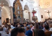 Funerali di Marisa Leo a Salemi, folla commossa per l’ultimo saluto