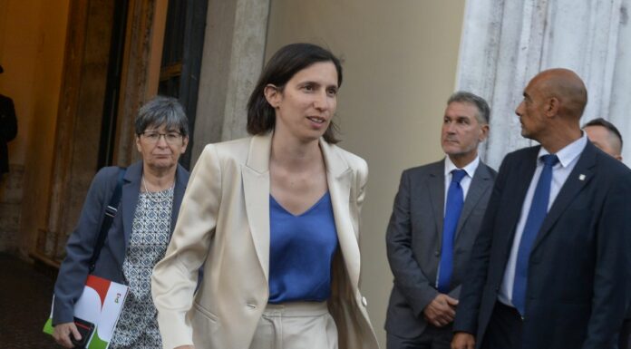 Schlein “Quello che accade a Lampedusa dimostra fallimento del governo”