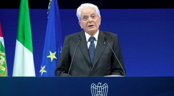 Mattarella “Non cavalcare paure, serve impegno per affrontare problemi”