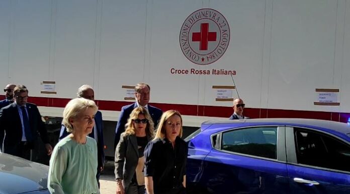 Meloni e Von der Leyen a Lampedusa. Premier “Ce la mettiamo tutta”