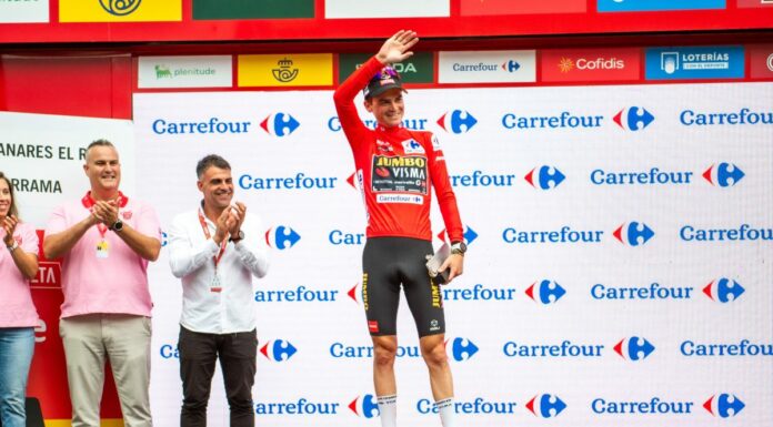 Kuss trionfa alla Vuelta, Jumbo-Visma nella storia del ciclismo