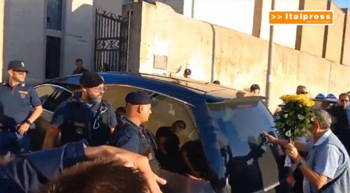 La salma del boss Messina Denaro tumulata al cimitero di Castelvetrano