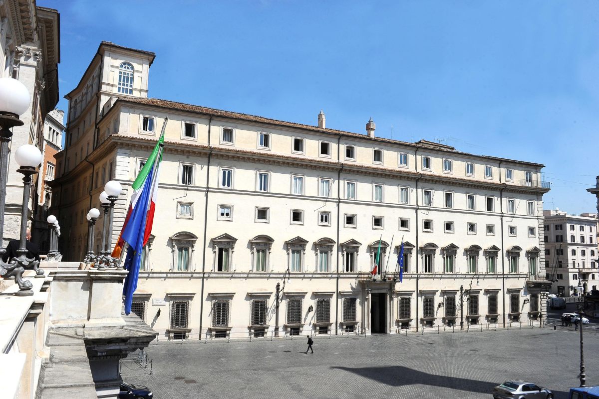 A Palazzo Chigi firmato il Patto per il Trimestre anti inflazione
