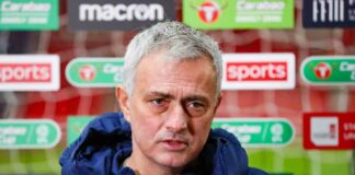 Mourinho non ci sta “Non sono il problema della Roma”