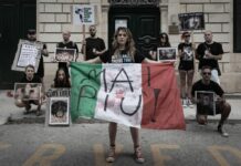 Malta, protesta contro l’uccisione di maiali in Lombardia
