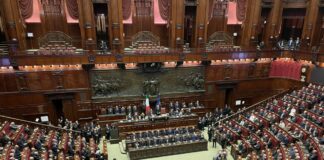 Alla Camera l’addio a Napolitano, il figlio Giulio “Per lui la politica era una cosa seria”