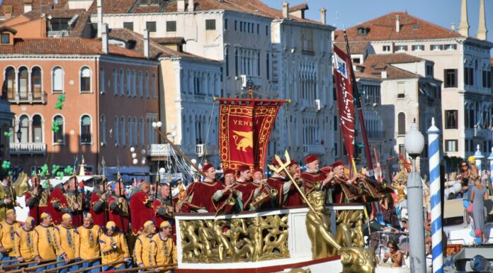Regata Storica, domenica in Canal Grande la festa del remo