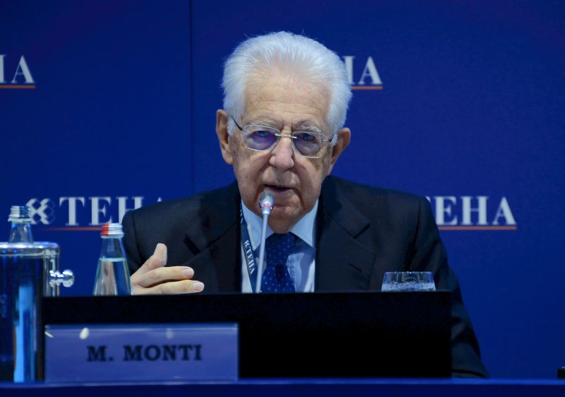 Monti “In Europa bisogna saper trattare, no ad alleanze con i nazionalisti” Monti “In Europa bisogna saper trattare, no ad alleanze con i nazionalisti”