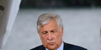 Tajani “Si può sanare qualche piccola cosa, non un condono”