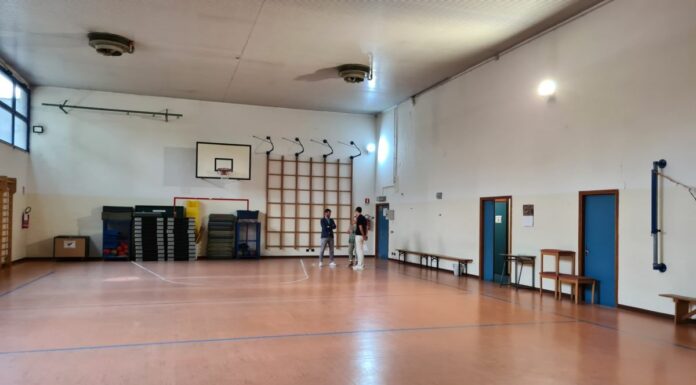 Sopralluogo del vicesindaco Tomaello alla palestra Manin alla Gazzera