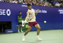 Tennis, a Pechino Alcaraz batte Musetti e vola ai quarti