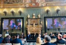 Rigassificatore, Toti “Serve legge per garantire beneficio economico”