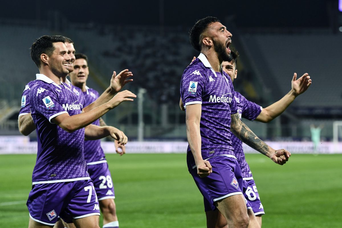 Successo viola nel posticipo, Cagliari sconfitto 3-0 Successo viola nel posticipo, Cagliari sconfitto 3-0