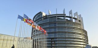 Ue, Parlamento chiede 10 miliardi in più per affrontare le crisi