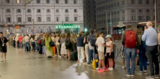 Taxi, un’odissea per clienti e turisti
