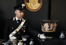 Il prefetto di Vicenza visita mostra dei beni provenienti da aree crisi