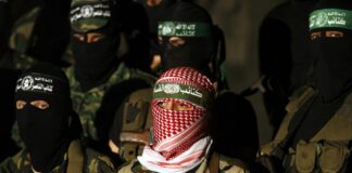 Da Gaza missili di Hamas contro Israele, 250 morti e oltre 1.500 feriti. Decine di ostaggi