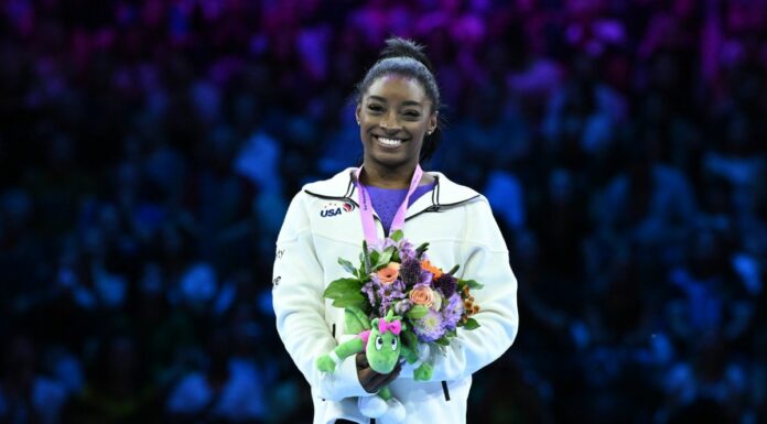 Si chiudono i Mondiali di artistica, è ancora super Biles