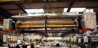 Cresce lievemente in agosto la produzione industriale