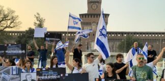 La comunità ebraica in piazza a Milano per Israele