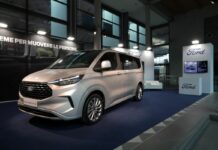 Ford svela il nuovo Tourneo Custom al TTG Travel Experience di Rimini