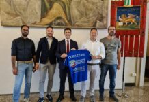 Assessore Corazzari riceve a Palazzo Balbi i giocatori di Cornhole