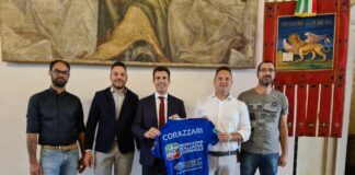 Assessore Corazzari riceve a Palazzo Balbi i giocatori di Cornhole