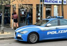 Milano, prenotazioni a pagamento su portale passaporti, 5 indagati