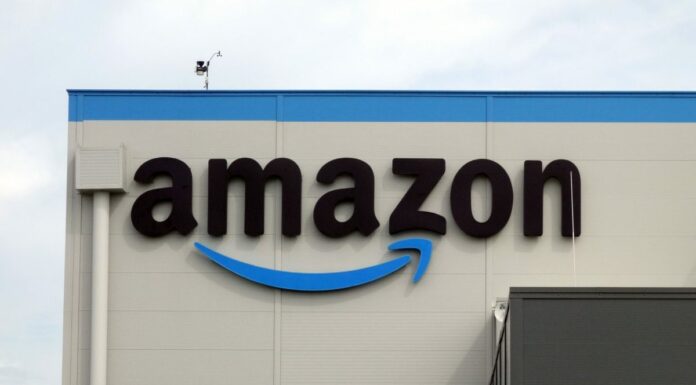 Lavoro, Adecco ricerca operatori di magazzino per Amazon in 4 regioni