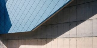 Volvo EX30 Auto dell’anno secondo The Sun