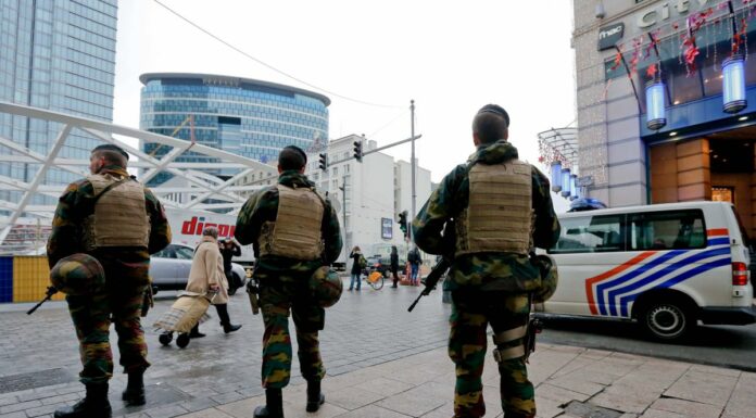 A Bruxelles uccisi due svedesi da presunto terrorista jihadista