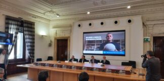 Nel 2022 dalla pirateria danni per 1,7 mld, al via spot con Vieri