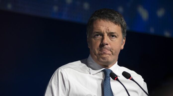 Manovra, Renzi “Da Governo cialtroneria, elementi di falso ideologico”