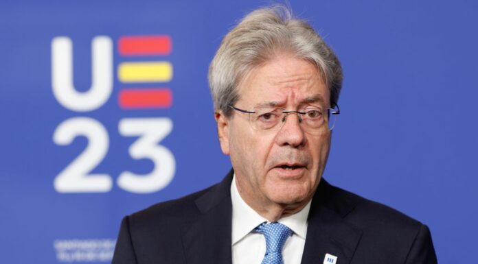 Gentiloni “Ue non può essere unico erbivoro in un mondo di carnivori”