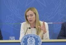 Meloni “Bilancio del primo anno? Rivendico gli aiuti a famiglie e imprese”