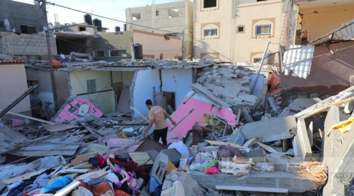 Sedici morti in raid israeliani su Gaza
